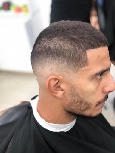 Fade net réalisé au salon L'Élégance Coiffure